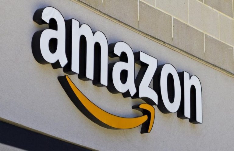EEUU: Autores y organizaciones del libro piden que se investigue el supuesto monopolio de Amazon en la industria