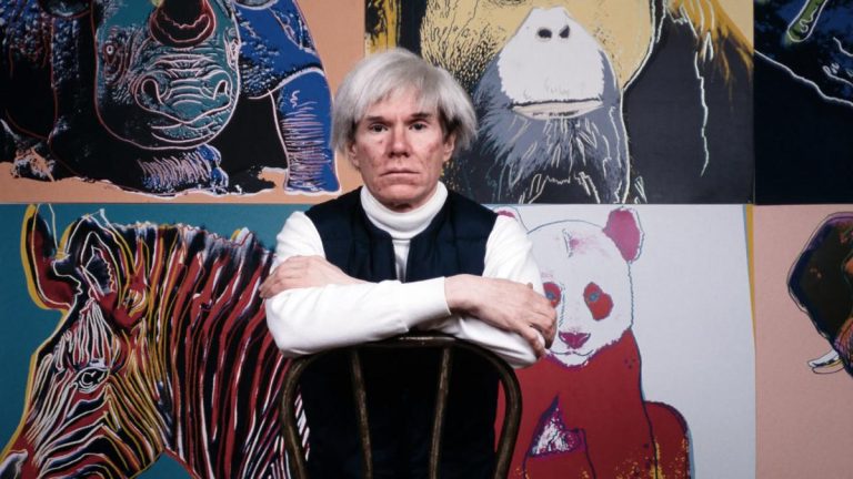 Una biografía minuciosa indaga en la vida y la obra de Andy Warhol
