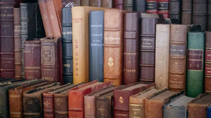 La 18.ª feria del libro antiguo de Buenos Aires celebra a las mujeres en la literatura argentina