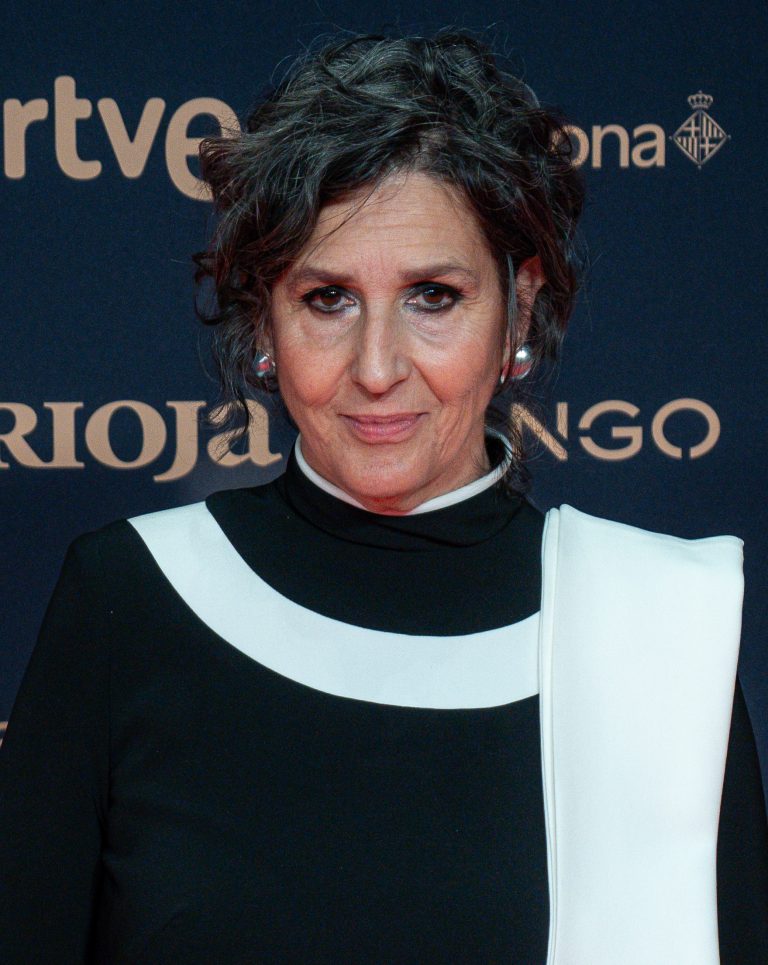 Elvira Mínguez gana el Premio Primavera de Novela 2026