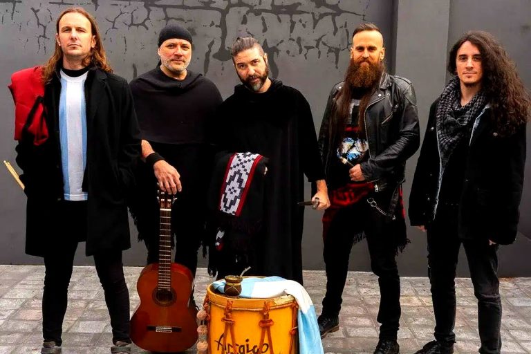 Arraigo despide Crioyo: zamba, chamamé y metal pesado en una noche en El Cubo